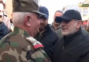 العميد قاني يتفقد المناطق المنكوبة بالزلزال في مدينة اللاذقية