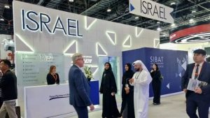 شركات أسلحة صهيونية تشارك في معرض الدفاع بالإمارات