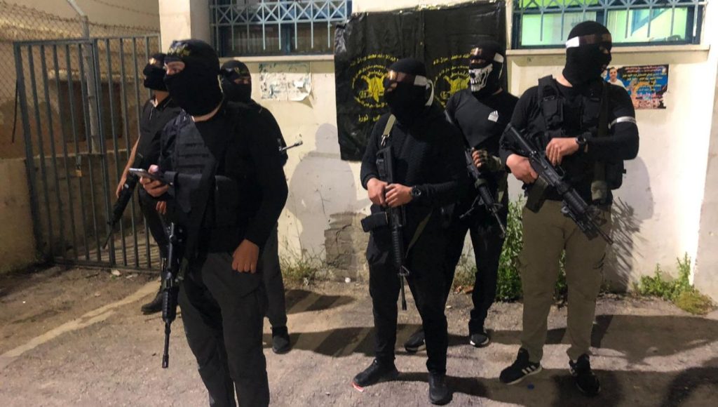 مواجهات بين المقاومين الفلسطينيين وقوات الاحتلال بنابلس