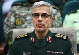 رئيس هيئة الأركان الإيراني: العالم على مشارف نظام عالمي جديد