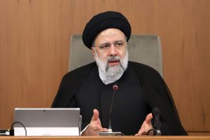 الرئيس الإيراني: نسعى لكبح التضخم مع تحقيق نمو في الإنتاج