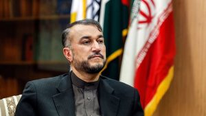 وزير الخارجية الإيراني يزور جنوب إفريقيا للتباحث حول تطوير العلاقات بين البلدين