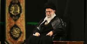 السيد الخامنئي: مسيرة الأربعين فرصة للتأمل والتفكير في هدف ونضال سيد الشهداء (ع)