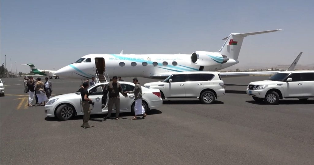 الوفدان العُماني واليمني الى الرياض: الأولوية للملفات الإنسانية وفتح المطارات والموانئ