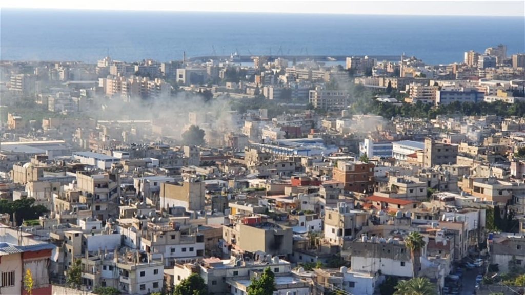 اندلاع اشتباكات بين حركة “فتح” و”جند الشام” في محور حطين – جبل الحليب بمخيم عين الحلوة