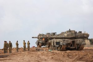 قادة "إسرائيليون" سابقون يتحدثون عن فقد القوة وتصاعد التحديات والمرحلة الحالية هي "الأصعب"