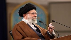 السيد علي خامنئي: فلتبقَ جبهة المقاومة على أهبة الاستعداد.. ولتضرب حيث تطال يدها