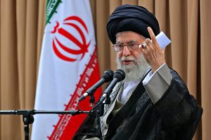 السيد علي الخامنئي: العالم الإسلامي سيشهد زوال الغدة السرطانية الصهيونية