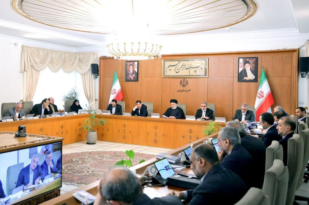 الرئيس الإيراني يدين عدم تحرك المنظمات الدولية في مواجهة جرائم الصهاينة غير المسبوقة