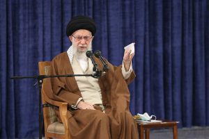 السيد الخامنئي يؤكد أن الشعب الإيراني أدّى واجبه بمشاركته في الانتخابات… ويوجه تحية إكبار وإجلال للشعب الفلسطيني