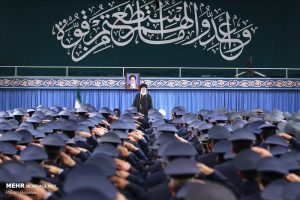 قائد الثورة الاسلامية يستقبل كبار مسؤولي الدولة غدا الاربعاء