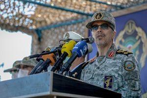 اللواء باقري: إذا رد الكيان الصهيوني ستكون عمليتنا القادمة أكبر بكثير