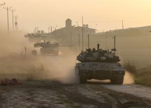 صحيفة "التايمز": التوغل الإسرائيلي في معبر رفح مناورة من نتنياهو لا قيمة استراتيجية لها