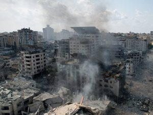 عشرات الشهداء في مجازر إسرائيلية في مدينة غزة.. الاحتلال نسف مبانيَ سكنية في 4 أحياء