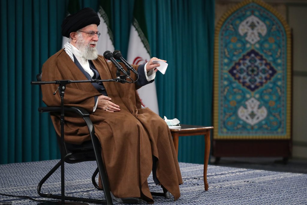 السيد علي الخامنئي: انتصار الشعب الفلسطيني أمرٌ محتّم