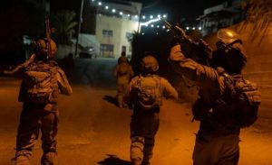 جيش الاحتلال يشن حملة دهم واعتقالات واسعة في الضفة