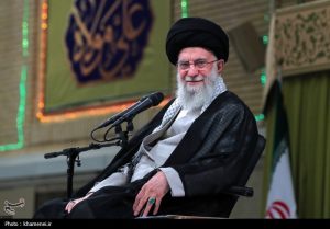 بيان قائد الثورة الإسلامية بمناسبة الانتخابات الرئاسية الرابعة عشرة
