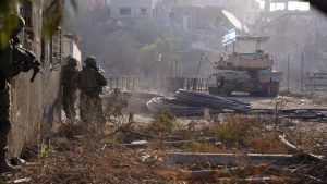 شهادات مروعة لـ6 جنود صهاينة : نقتل الفلسطينيين من اجل المتعة!