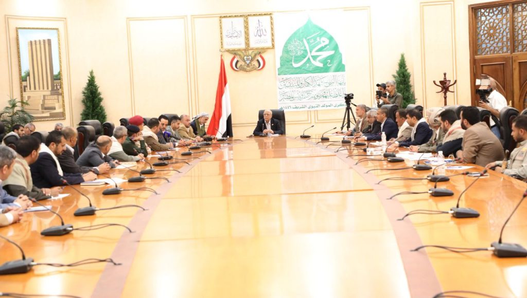 رئيس الوزراء يوجه بسرعة إنقاذ المتضررين من السيول