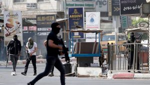 "مع انشغال الجيش في الشمال".. تحذيرات إسرائيلية من انتفاضة في الضفة الغربية