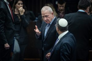 فوضى متفاقمة في حكومة نتنياهو.. غالانت وبن غفير يصطدمان في سجال علني