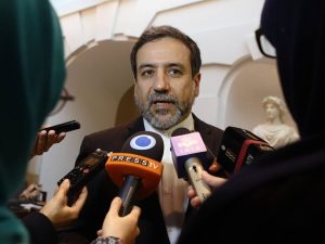طهران تحذّر واشنطن: تُعرّضون قواتكم للخطر بإرسالهم إلى "إسرائيل" لتشغيل أسلحة