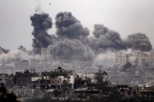 الاحتلال يختتم عامه الأول من العدوان على قطاع غزة بارتكاب عدة مجازر في الوسط والشمال