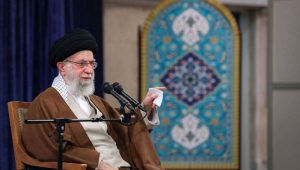 الإمام الخامنئي:العدو لم يحقق انتصاراً لا في لبنان ولا غزة ولن ينتصر