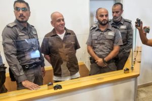 سلطات الاحتلال تعتقل مستوطنا بتهمة التجسس لصالح إيران