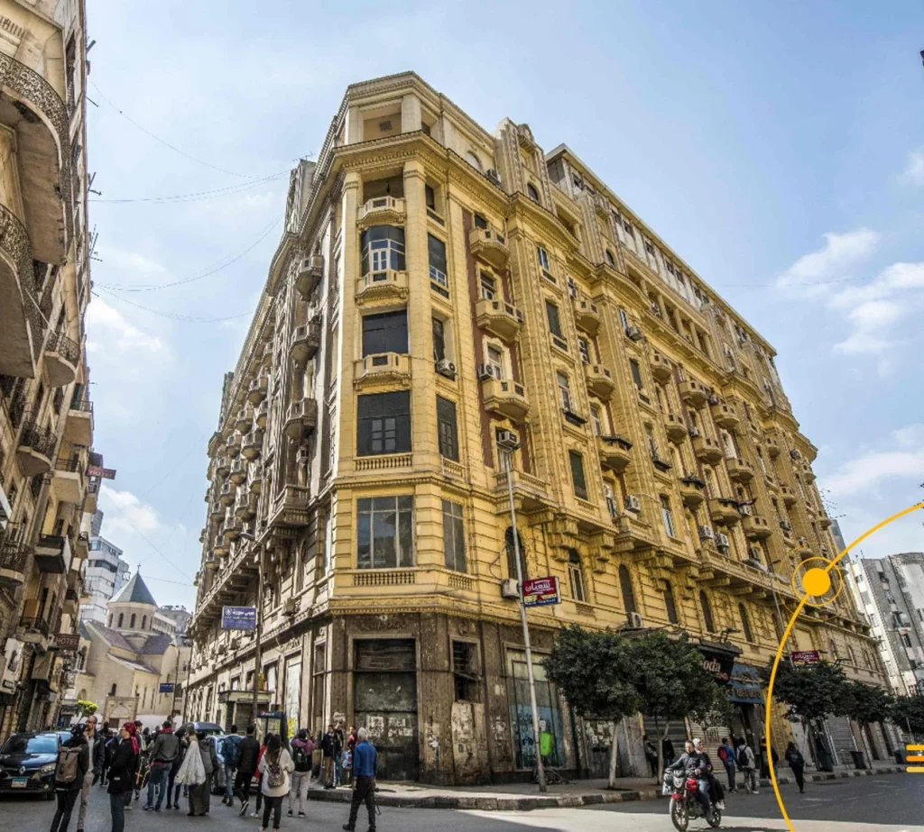 يواجه ملايين المصريين اليوم مخاطر طردهم من منازلهم بعد إلغاء المحكمة الدستورية العمل بقانون الإيجار القديم. في المقابل، دعت رابطة المستأجرين البرلمان المصري إلى إشراكها في النقاشات المرتقبة لتحديد نسبة الزيادة المتوقعة في الإيجارات، لضمان التطبيق العادل.