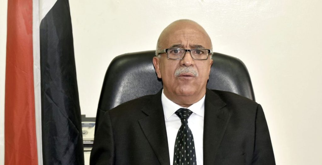 صادق رئيس مجلس الوزراء أحمد غالب الرهوي، اليوم السبت ، على مصفوفة التخفيضات والتسهيلات المرورية المرفوعة من قبل وزير الداخلية اللواء