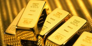 سجلت أسعار الذهب، اليوم الثلاثاء، ارتفاعًا قياسيًا جديدًا في ظل تصاعد التوترات السياسية والاقتصادية في الولايات المتحدة، ما عزز الإقبال على المعدن