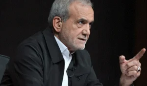 أكد الرئيس الإيراني مسعود بزشكيان أن تصور الأعداء بأن إيران أصبحت ضعيفة وهم مطلق. وشدد بزشكيان على أن إيران