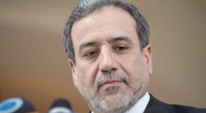 قال وزير الخارجية الإيراني عباس عراقتشي، إنه يجب التعرف على وجهات النظر الحقيقية للجانب الأميركي خلال المفاوضات، مضيفًا: “إننا سمعنا خلال هذه