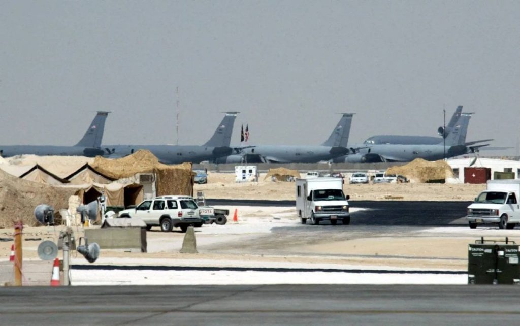 صور الأقمار الصناعية تظهر قاعدة العديد الأميركية في قطر قبل وبعد الهجوم الإيراني